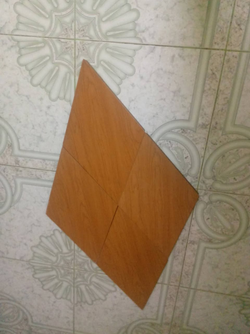 باركيه • مستورد صيني • ٦٠×٣٥×١سم