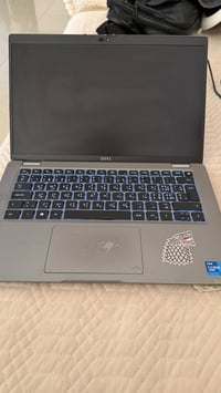 كور i7 • رام ١٦ • شاشة لمس