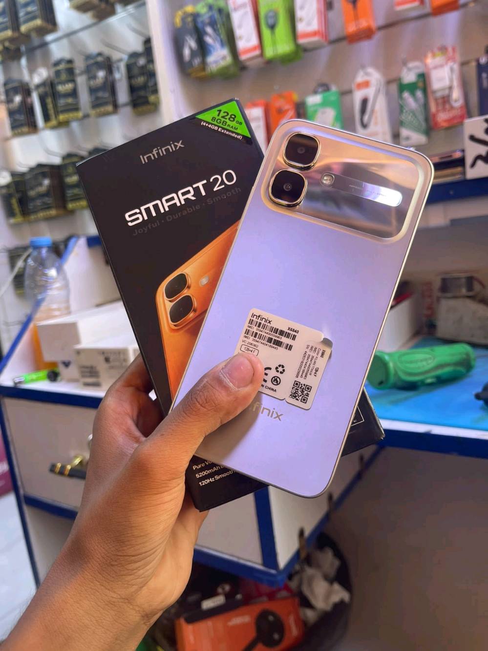 lnflnx smart 20 
ذاكره  128/8