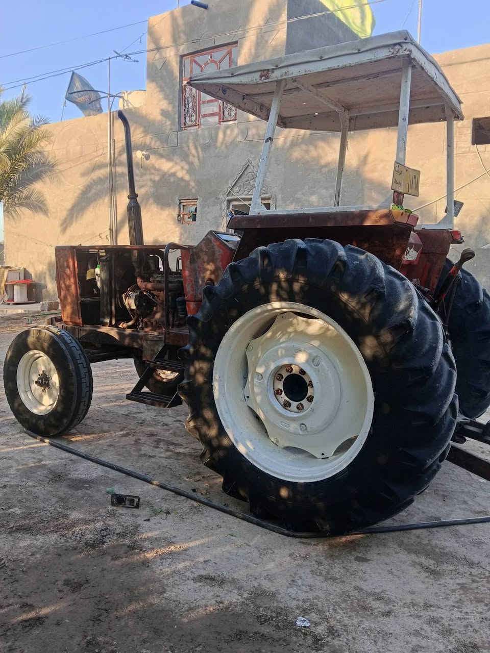 السلام عليكم مكينه للبيع فئات 780موديل 82مكفوله كفاله عامه تخم تاير محرك كير هدروليك مكفولات نكره سلف باتري جديد دينمه جديده راديتر جديده تخم ثكاله كهربايات كلهه شغاله مكاني بابل مشروع المسيب تفاصيل اكثر اتصل على هذا الرقم (***********)خاص ماكو
