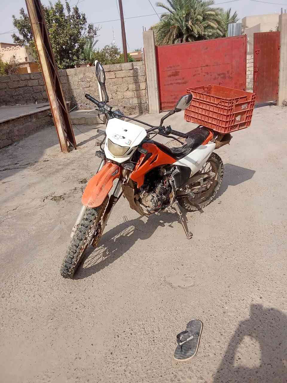 قفاز • كويار • ٢٠٠