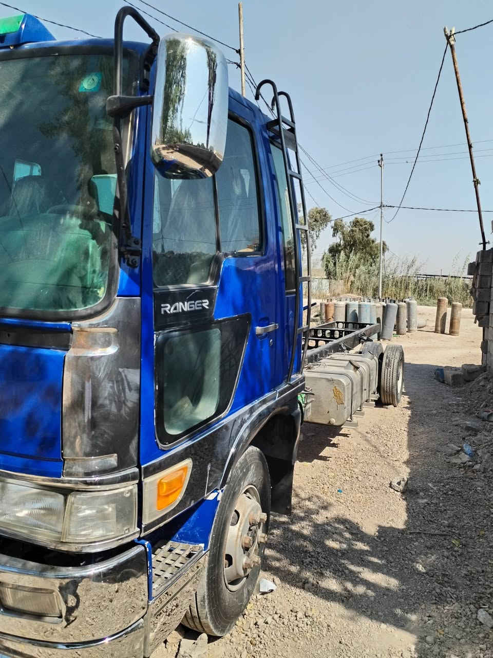 سلام عليكم عندي نكر ٨٠ عادي كرين بدون جهاز سته وربع بلاد كفاله عامه لالتبخير ولا صرف عنوان واسط ***********
