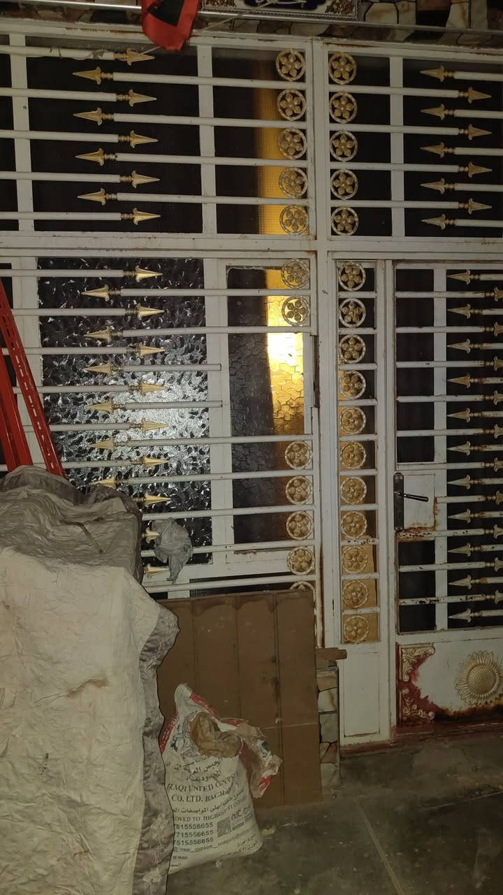 غراض للبيع نظيفات استخدام قليل  مستعجل عليهن قيم واخذ *********** مكاني الحسينيه
