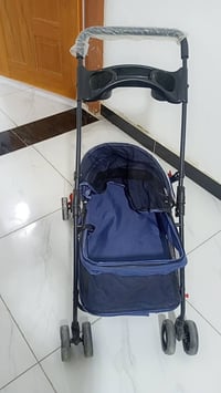 عندي كليدور وعربانه طفل جديده مثل البصوره اي ضرر مابيهن السعر 2نينهم 5...