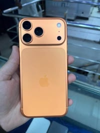 ايفون 17 • نضيف • بطاريه ١٠٠