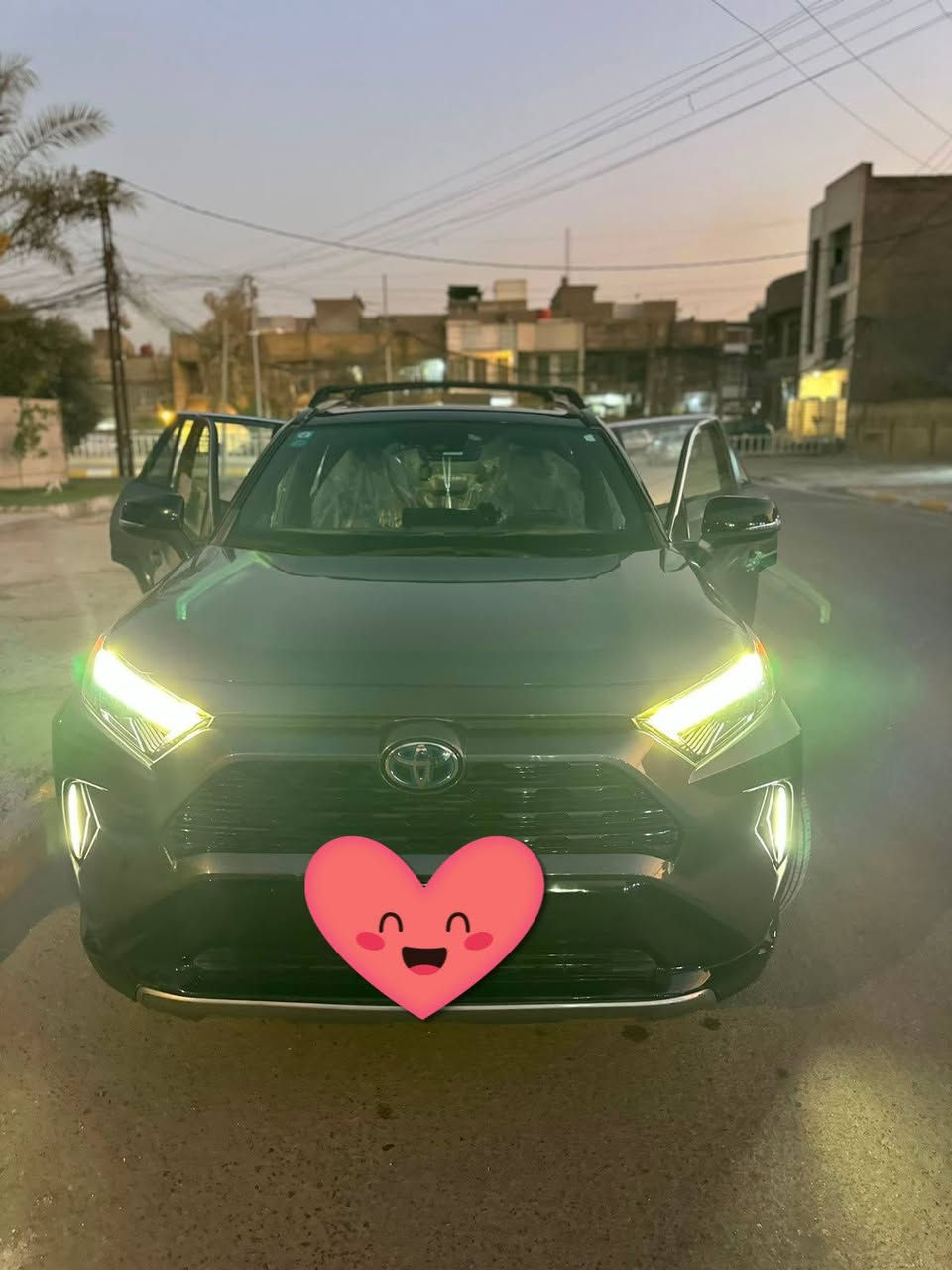 RAV4 2022 XSE

فول 1/1 رياضية
محرك 2.5 هايبرد دفع رباعي
تو کلر قمارة و مصدات والويل اسود بیانو لامع و الكشر لون فيلي لامع

حادثها بابين مبدلات وكالة و تعديل جاملغ خلفي

#مواصفات // تشغيل عن بعد + فتحة سقف + نقطة عمياء + رادار مانع تصادم + تحديد المسار اوتو ستوب + هندبريك بصمة + جنطة كهربائية
اربع انظمة سياقة اقتصادي و عادي و سبورت و جبلي
كشنات جلد خط ازرق
تدفئة بالكشنات + مقود + ماسحات + جامة خلفية
#مزودة دوسات سبورت و ترايش قمارة راكات بلاديات وكتات زعانف
لایت زنون عدسة لد وبعد بيها هواي مواصفات
جدا اقتصادية لتر ۱۸) كم

ماشية ٤٠ ميل قابل للزيادة
السعر 220$ 
بغداد
للاستفسار / ***********

