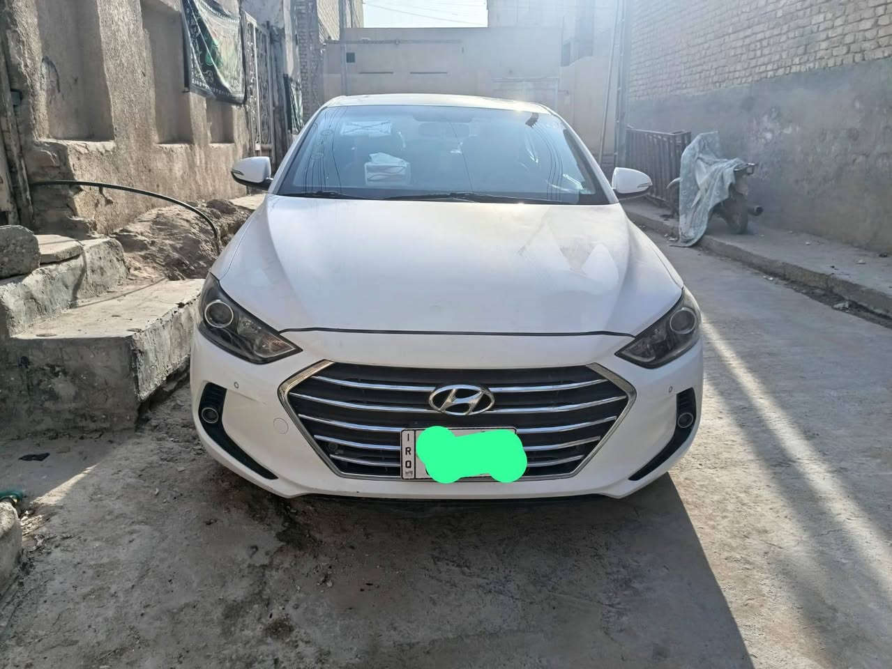النترا خليجي مكفوله كفاله عامه
محرك دوش 
موديل 2018 رقمها بغداد 
رقم نكليزي باسمي سنويه 2028
دبل اشاير. فتحه بالقماره 
شراي هلا بي ***********
