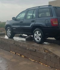 شيروكي ٢٠٠٤ • مكينه VVT • لايت زينون
