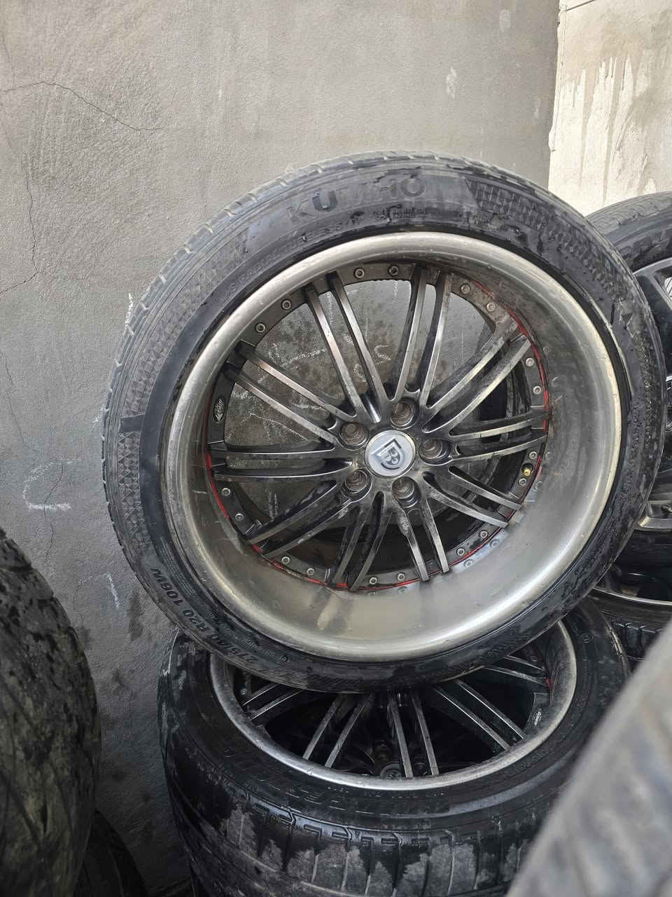 أحجام متنوعة • رام • BMW