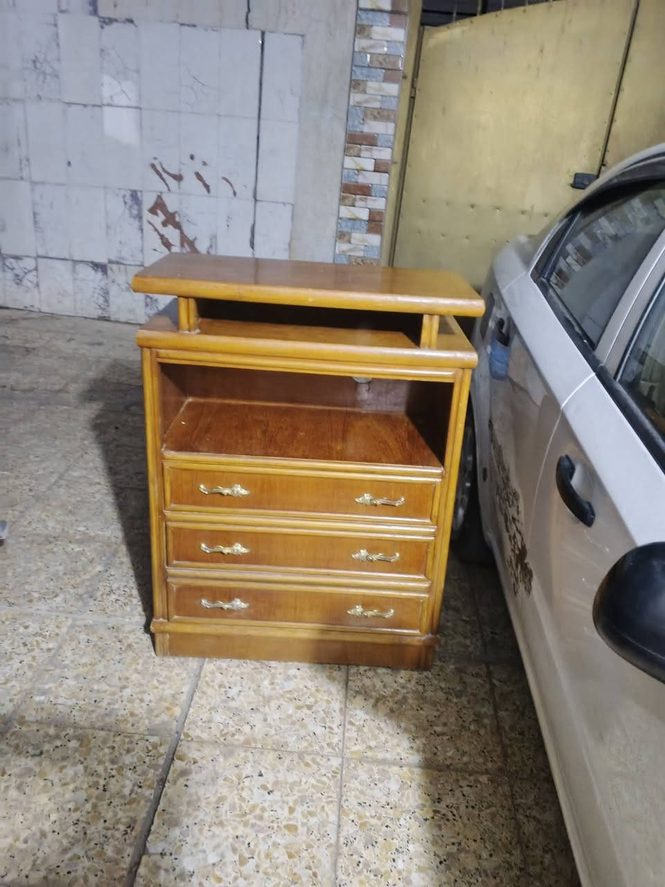 كومدي • للأحذية • نضيف جدا