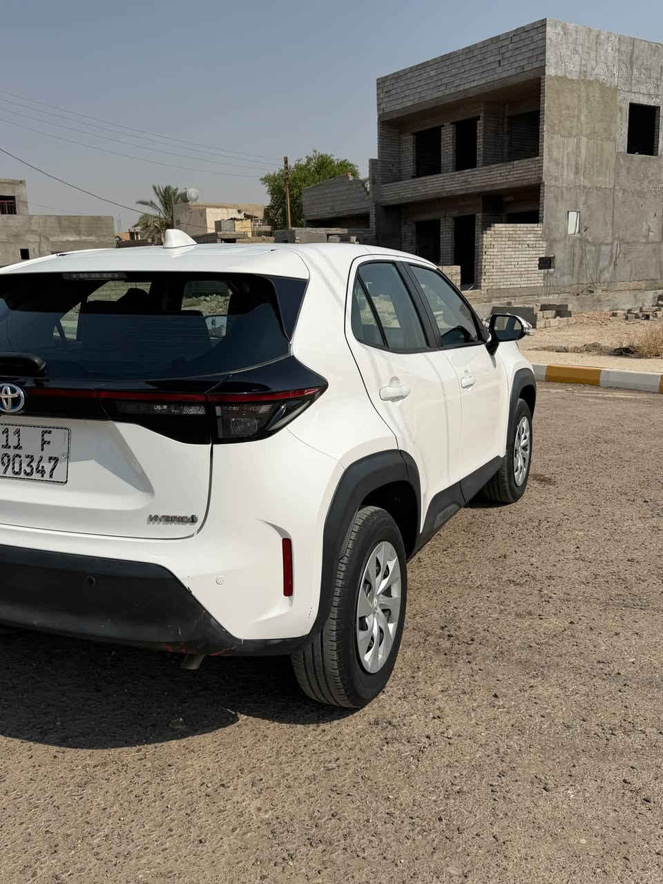 للبيع كورلا يارس كروز
موديل 23
رقم بغداد بسمي 
محرك البانزين 1500
محرك الهايبرد 1200
توقف ذاتي
رادارات جانبيه
جامات أوتو
هواي بيها مواصفات السياره 
ماسحات واتو من تمطر هنه يشتغل وهنه يطفن 
ضررها جاملغ امامي بارد والدعاميه الاماميه بدون دواخل 
السعر 118 
العنوان صلاح الدين سامراء 
***********
