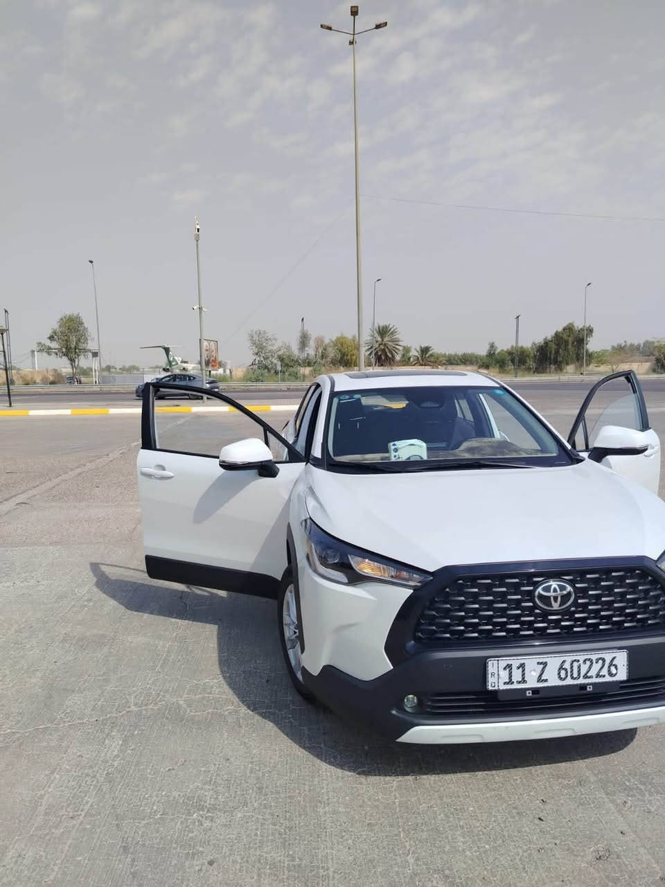 السلام عليكم
تيوتا كروز للبيع 

2025 موديل

فول مواصفات 

كامرات 360 درجه

ماشيه 11 الف جديده السياره بحاله  الزيرو

جنطه كهربائيه 

رادار امامي خلفي

فول للاخير

سعره 27 مليون و500 

غير متواجد ع الفيس اتصل او واتس اب 

للاستفسار 

‭***********‬
