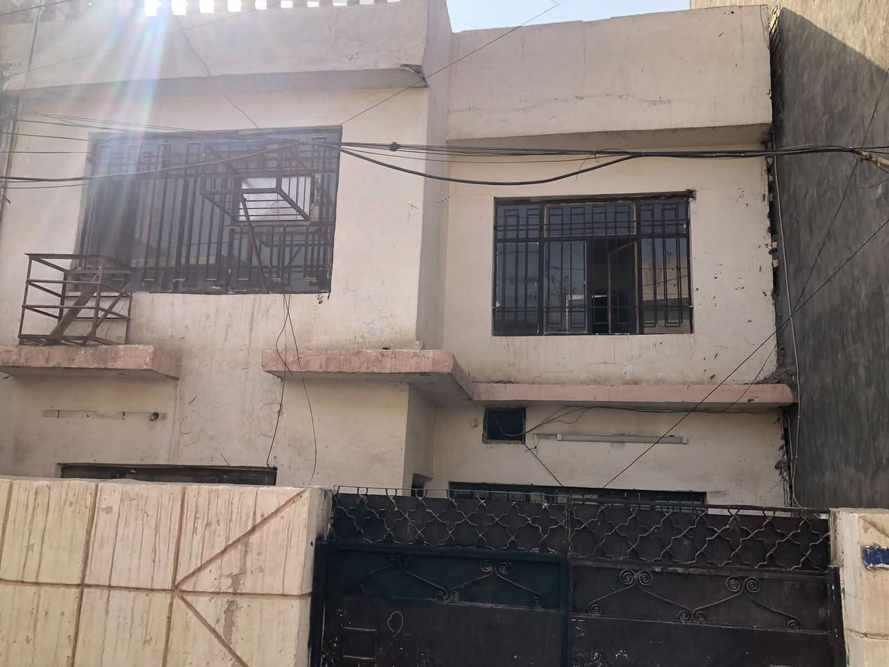 الدورة الميكانيك • ١٠٠م • ٣ غرف