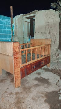 سرير اطفال • صاج • مستخدمه