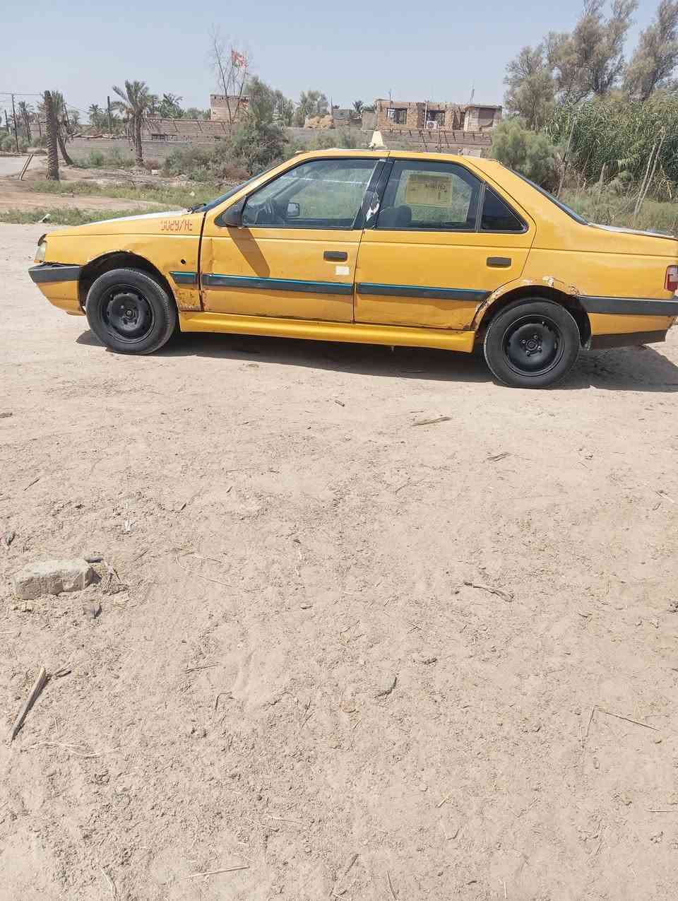 السلام عليكم سياره للبيع بيجو 405مكينه اوكير كورله بيكاشو توني شاده تبريد جاهزه السيارة عوزه بس حداديه رقم بصره تحويل يمته ماتريد  السعر 19اوبيه مجال ولااكو مروس عادي اب ملكه العنوان الناصريه سوق الشيوخ لاتصال عله الرقم ***********
