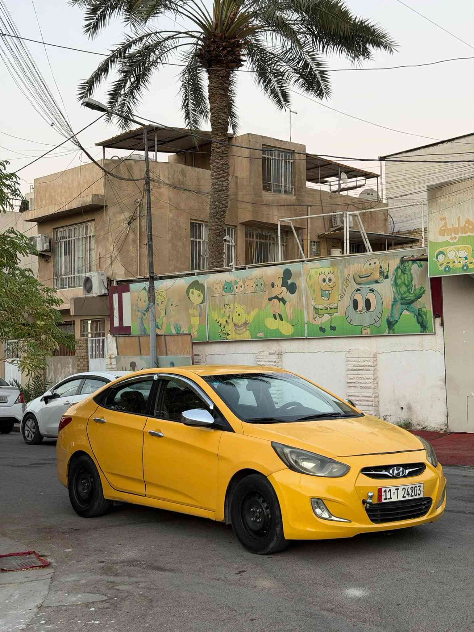 اكسنت 2013 وارد أمريكي بغداد للبيع 
السعر 70  ورقه وبيها مجال
محرك 1600 المرغوب 
محرك وكير نضيفات جدا 
تبريد شغال  
حادثها جاملغ وبنيد 
رقمها بغداد الجديد وهزه جديدة باسمنا 
مكاني بغداد المنصور للاستفسار: 
***********
***********
