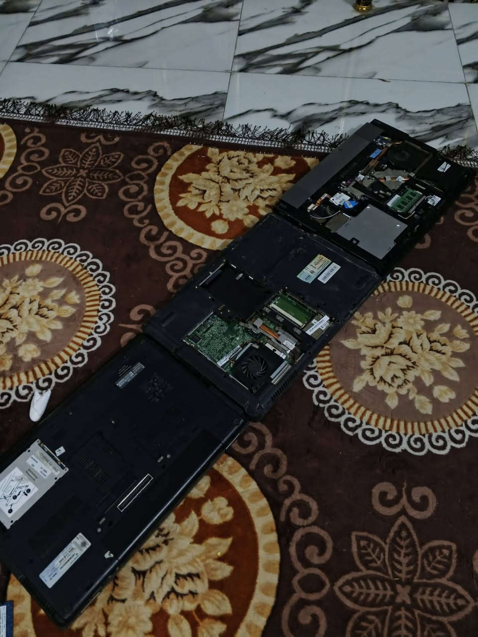 i7 جيل أول • رام ٤ • شاشة ١٥٫٦ ١٠٨٠