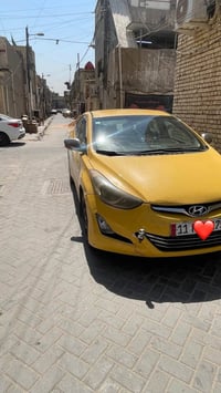 النترا ١١ مضلع حادث جاملق خلفي بدون دواخل  وبيها معجون قليل  محرك ١٨٠٠...
