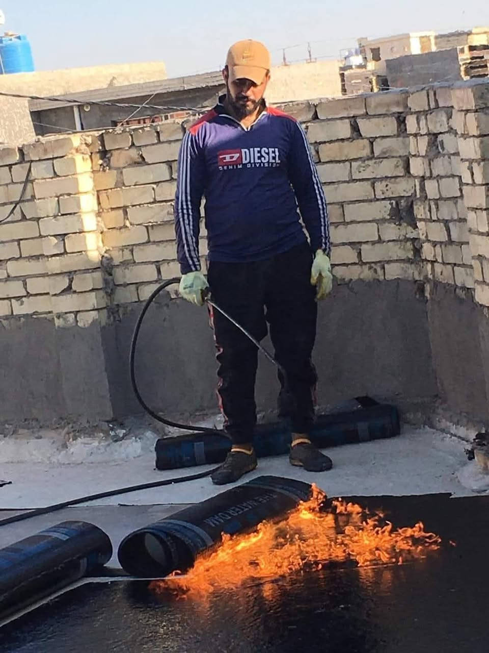 احمي صطح منزلك في فصل الشتاء لايزوكام عاكس حراره ومانع رطوبه100% الاستفسار اتصل ***********\    *********** اليطالي سعر المتر 6000
