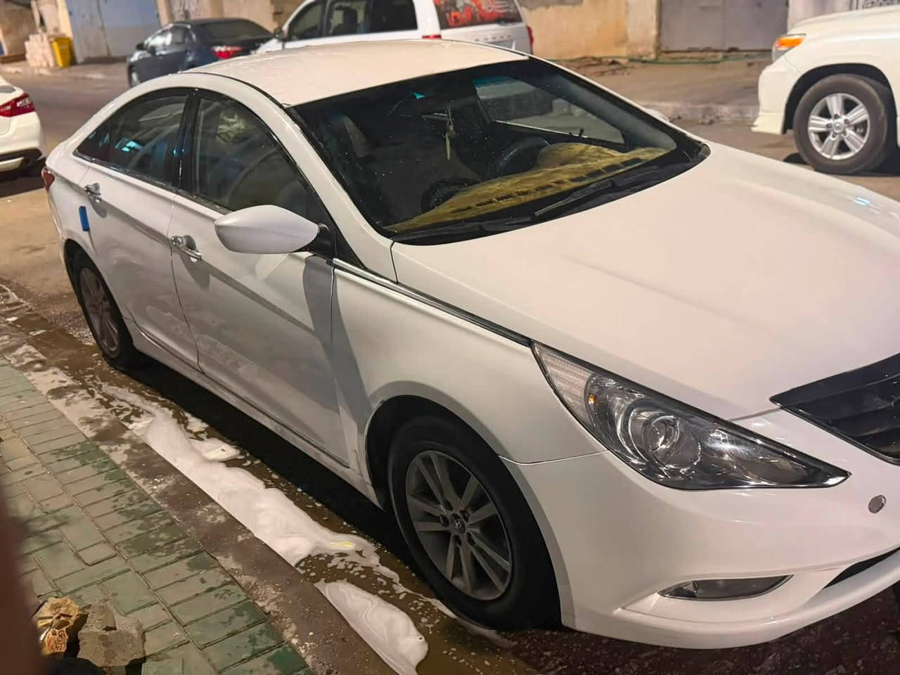 السلام عليكم سوناتا اداوات ادوات كصه جنطه  غاز بلاد خط واحد كووري
رقم نكليزي سنويه تنتهي 2028 
كير مكينه حلوات تبريد منقص غاز بس شغال ويبرد 
حداديه 80 بالميه سياره حلوه وصرفيه قليله 
سعر 40 وبيهه مجال حك الجيه بصره ***********
