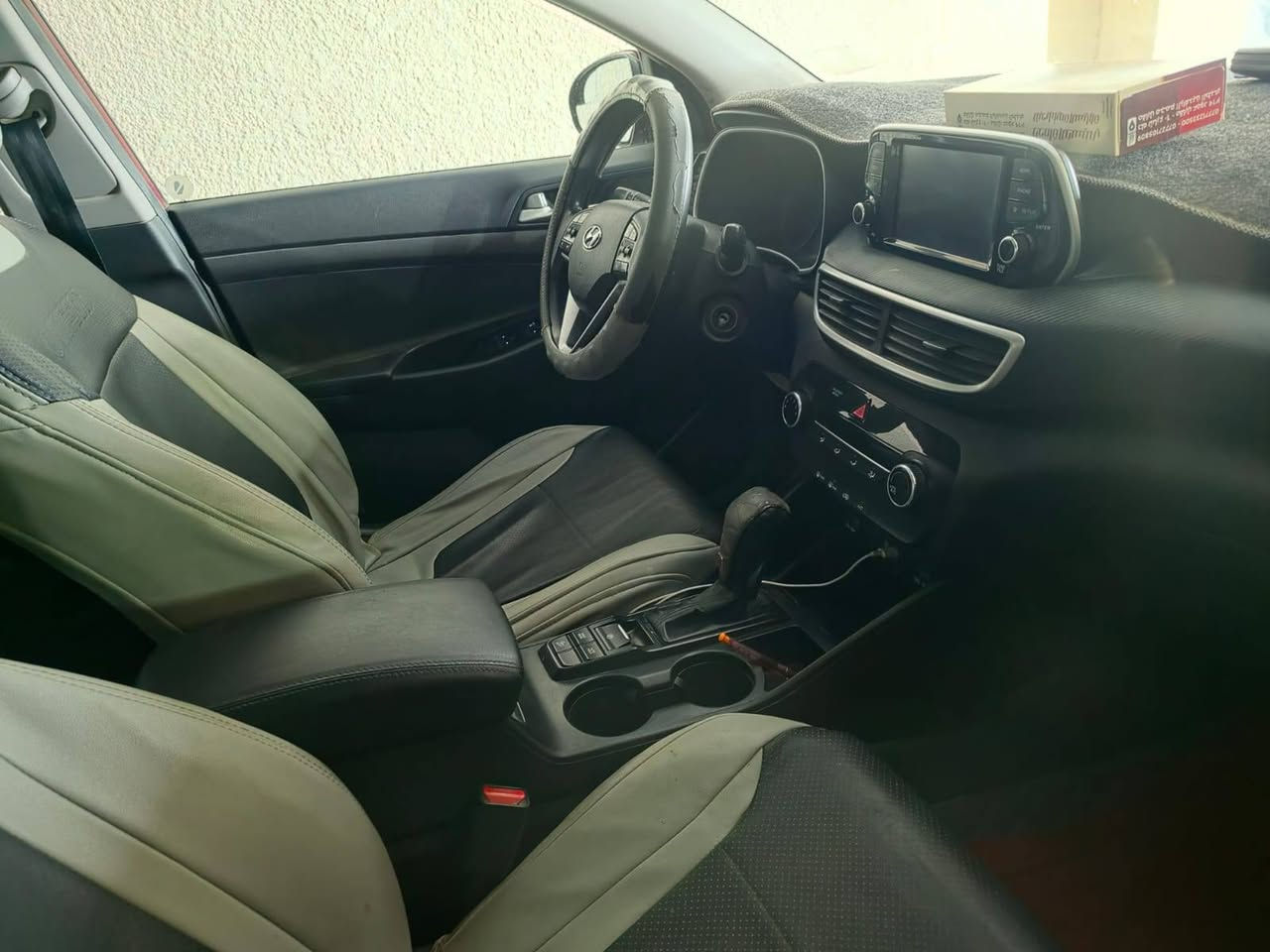 🚘 هيونداي توسان وارد 2019 للبيع

🔹 الموديل: 2019
🔹 المحرك: 2.0L – 4 سلندر
🔹 اللون: أحمر
🔹 الصبغ: قطعتان فقط
🔹 السعر: 135 ورقة

📌 الحادث الأصلي وصورة السونار مرفقة ضمن المنشور 

💰 المطلوب: 135 ورقة

📞 للتواصل والاستفسار:
***********
