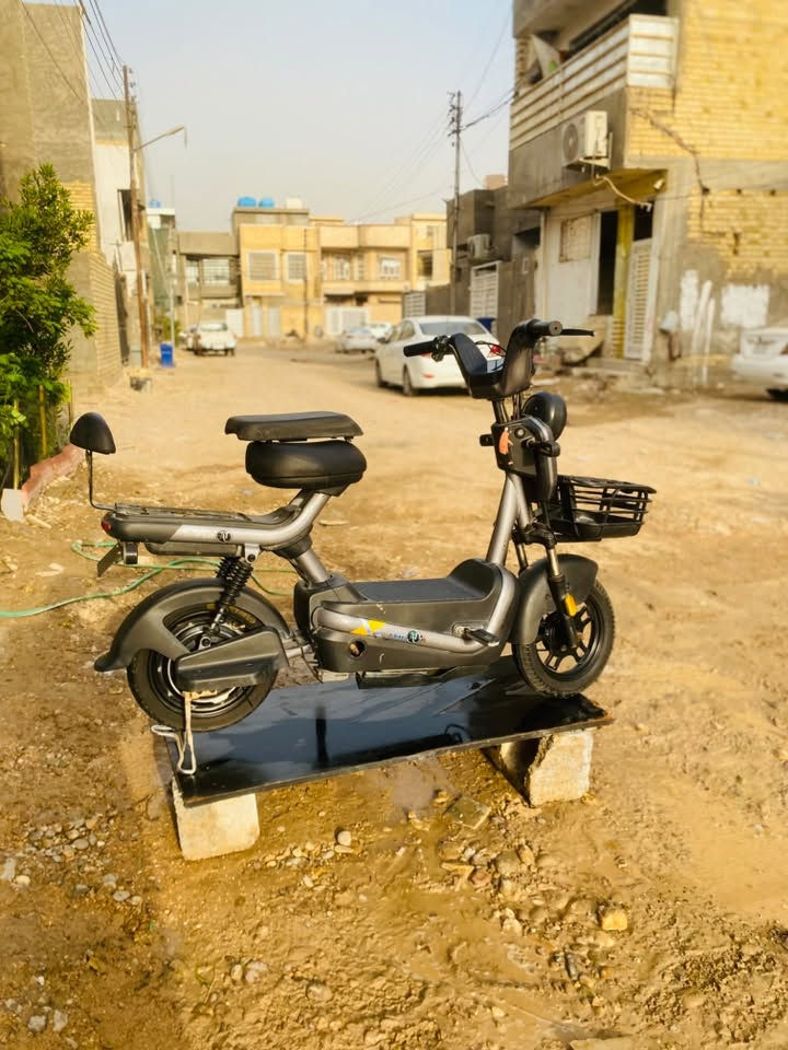 دراجة AT • سرعة ٤٠ • تايرين جدد
