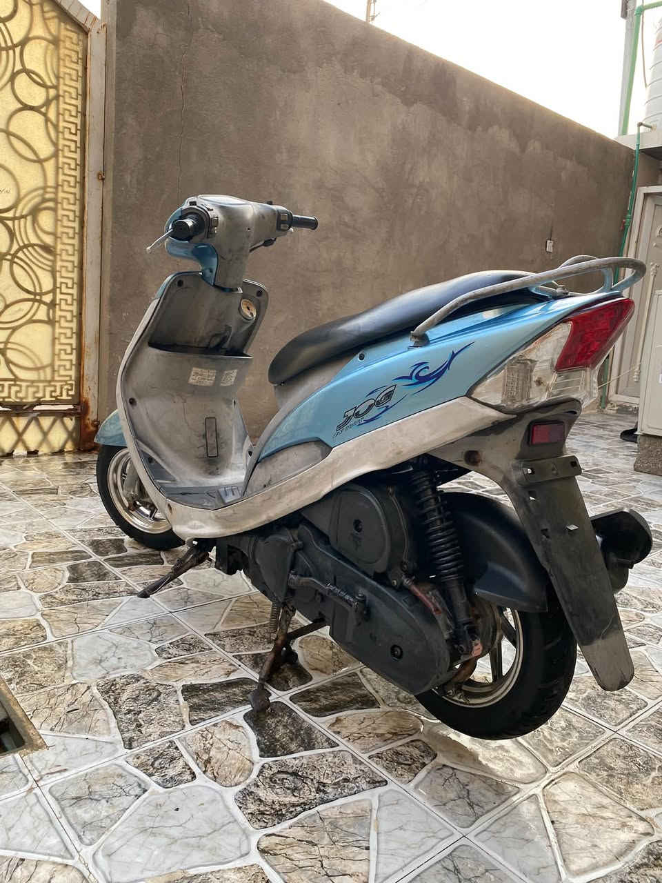 ماكس قجمه للبيع

الدراجه مكفوله كفاله عامه من كلشي مكينه كهربائيات كلها شغاله نكره الدراجه الدراجه مال رمبه وما مفتوحه بلاديه
السعر ب850 وبيها مجال

العنوان/ مقابل صناعيه حمدان 
رقم الهاتف/***********

