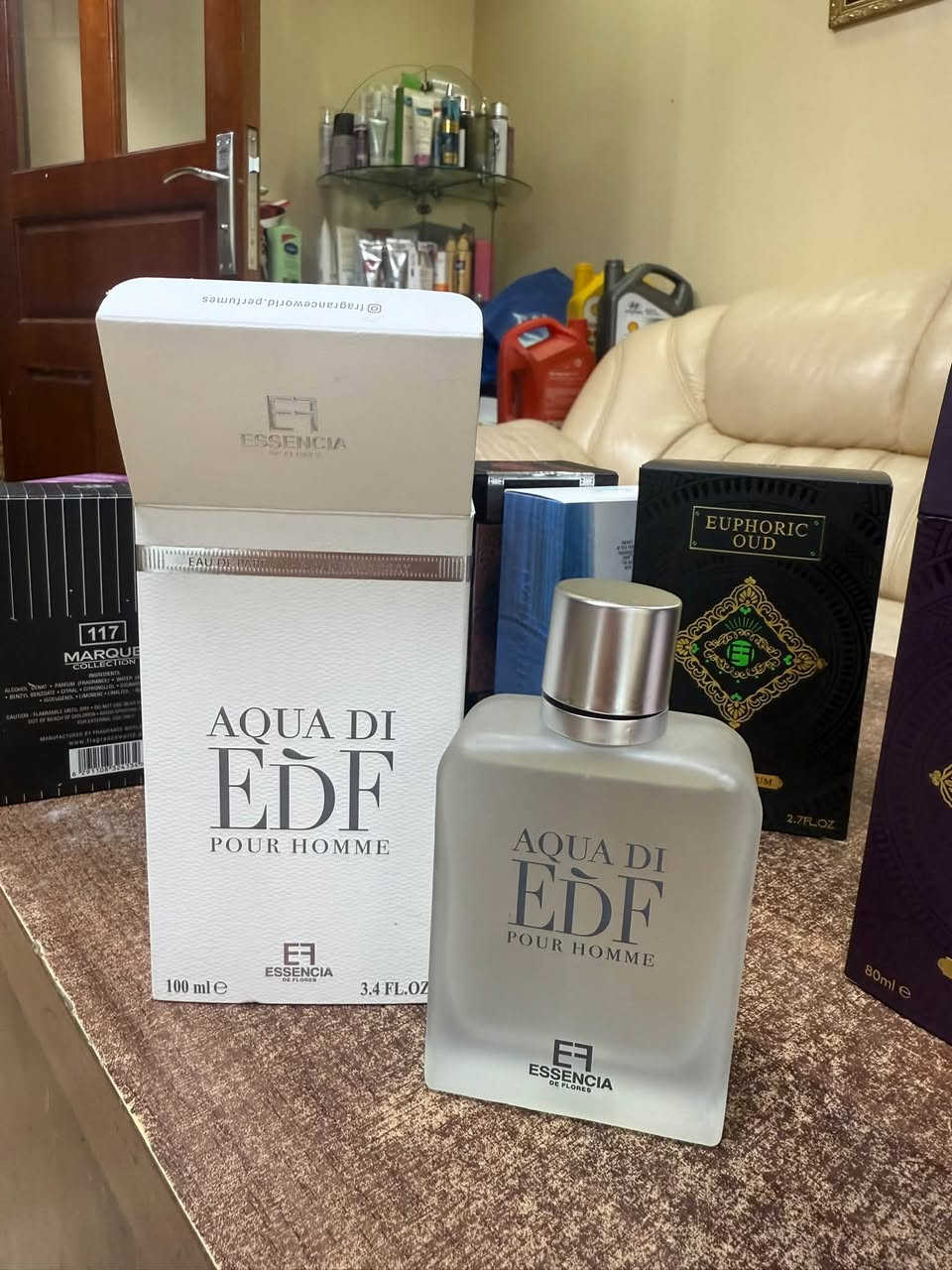 تتوفر عطور جمله ب انسب لاسعار ل تواصل خاص او ع رقم التالي ***********
