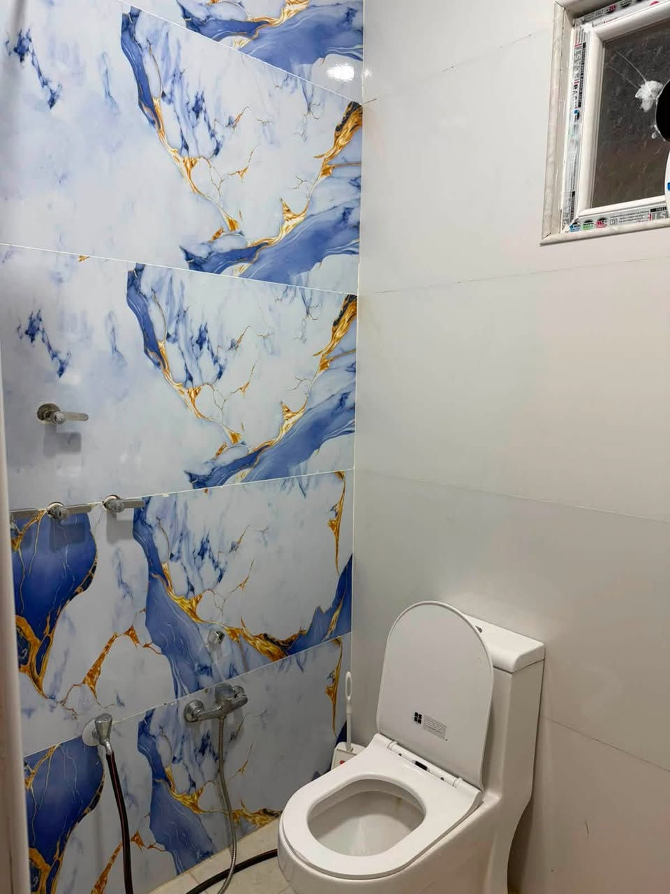 🌴 مزرعة مادو للإيجار 🏡
✨ يومك غير.. ومكانك أحلى! ✨

🏊‍♂️ أجواء راقية ومسبح
🌿 مكان مثالي للعوائل والأصدقاء
📅 متوفرة جميع الأيام

☀️ الإيجار النهاري: 200 ألف
🌙 الإيجار الليلي: 250 ألف

📍 بغداد – البوعيثة / الدورة
📲 للحجز والاستفسار: ***********

🔥 احجز موعدك هسه وخلي الونسة علينا
