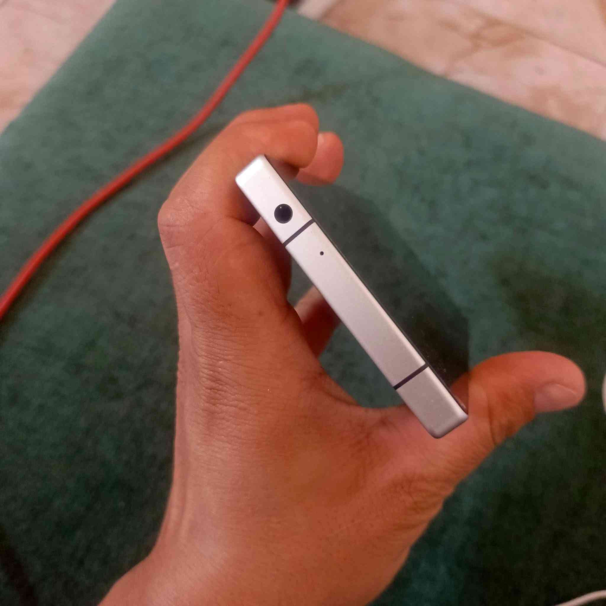 ريد مجك 11 إس برو
ذاكرة 512 
لون سلفر 
كامل ملحقات 
جديد استخدام 3 أيام 
بطارية 100 
سعر مليون و300 
تواصل واتساب 
***********
