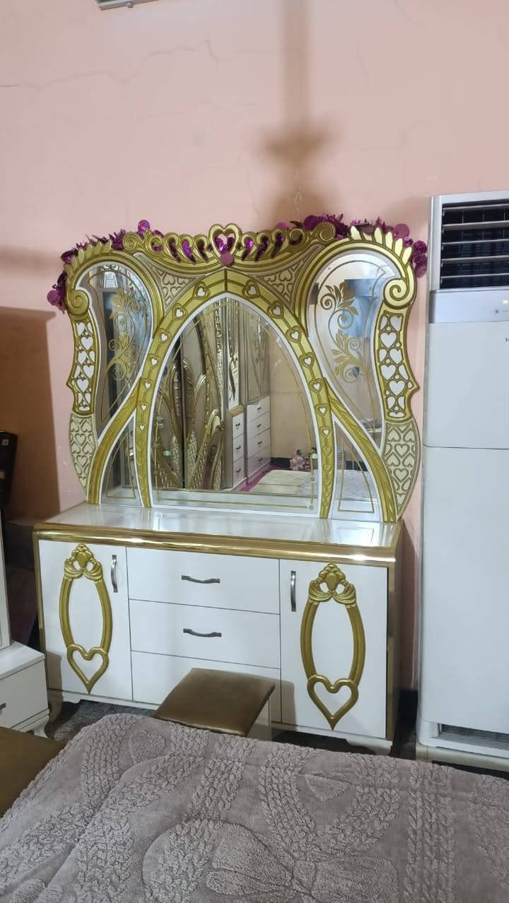 غرفه تركيه 8قطع نظافته95/💯💥موديل حديث الحجز ***********
العنوان ناصريه شارع النيل قرب جامع صاحب الزمان
