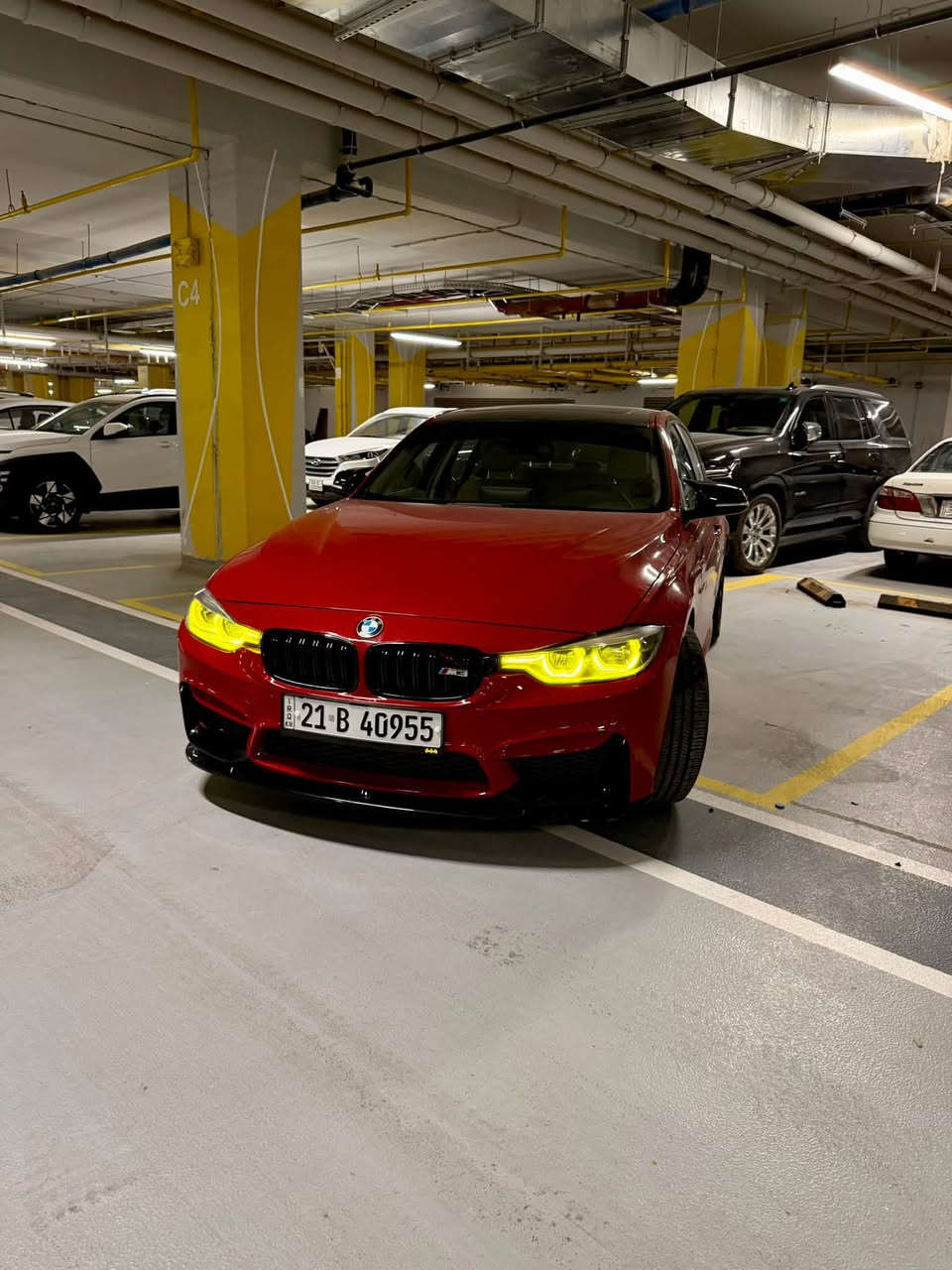 حبايب f30 موديل 16 330 lci محرك b46
وكالة العروش كلين تايتل عليه تحديث m3 كامل 
بدون ربع مصرف فوول مواصفات بردات خمسة 
شاشة جبيرة مدعومة ابل كار بلي دركة ام كشنات كهرباء تدفأة 
دعاميات لحاية دفيوزر كله m3 بك لايت gts 
السعر ١٦٣ مجاله بسيط 
مكاني بغداد *********** واذا اكو مراوس ب bmw احدث وانطي فرق عادي
