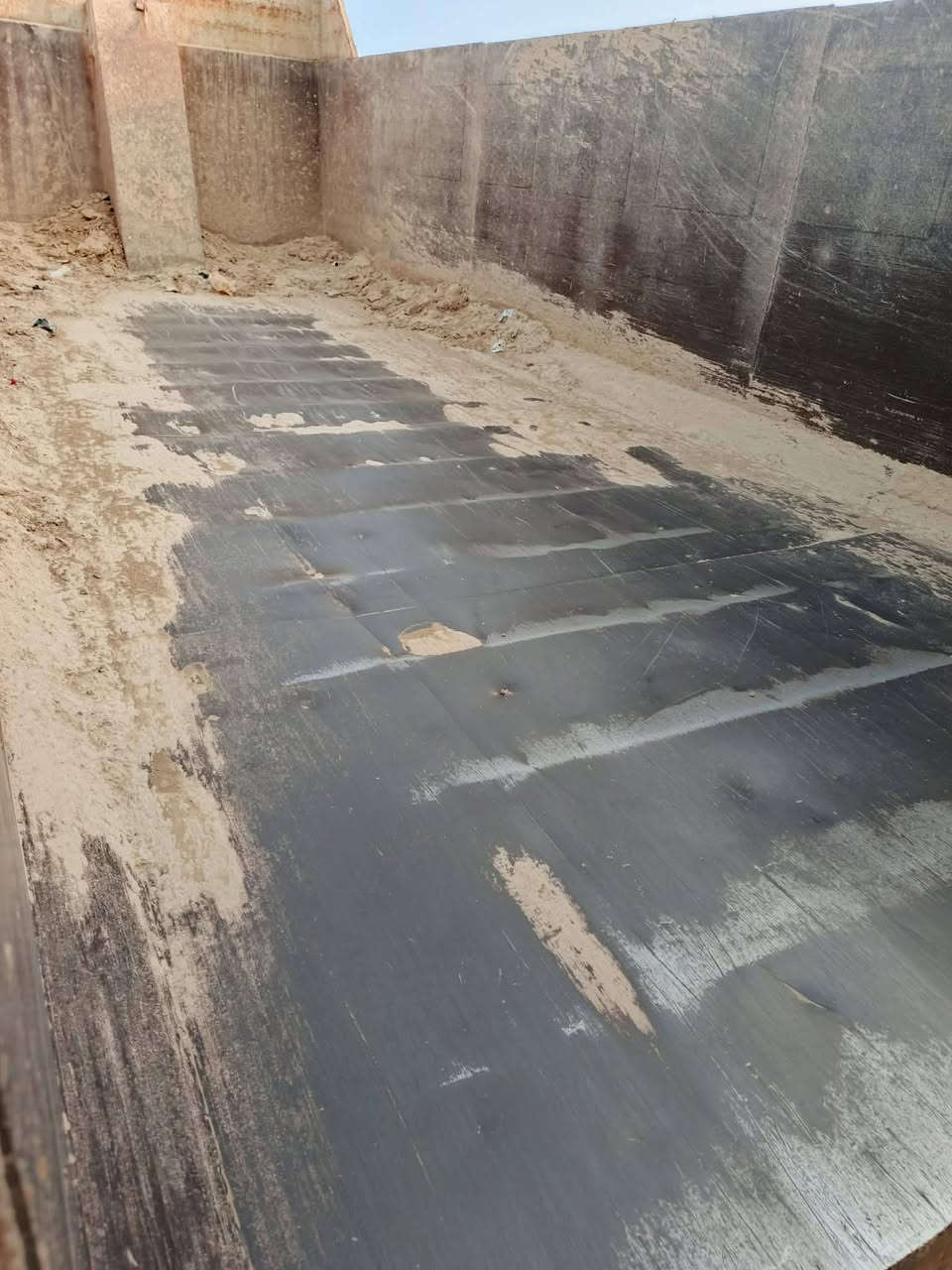 السلام عليكم سكانيا عكرب للبيع مكفول كفالة عامة شاصي مدة وحدة قمارة بدي لاصبغ لامعجون بلاد مجموعة بومة وردة كير 5/5 مكينة 12/50 رقم انكليزي تحويل ثاني يوم سيارة نقص برغي مابية جاهزة ومكفولة خير من يم الله مكاني النهروان رقمي ***********
