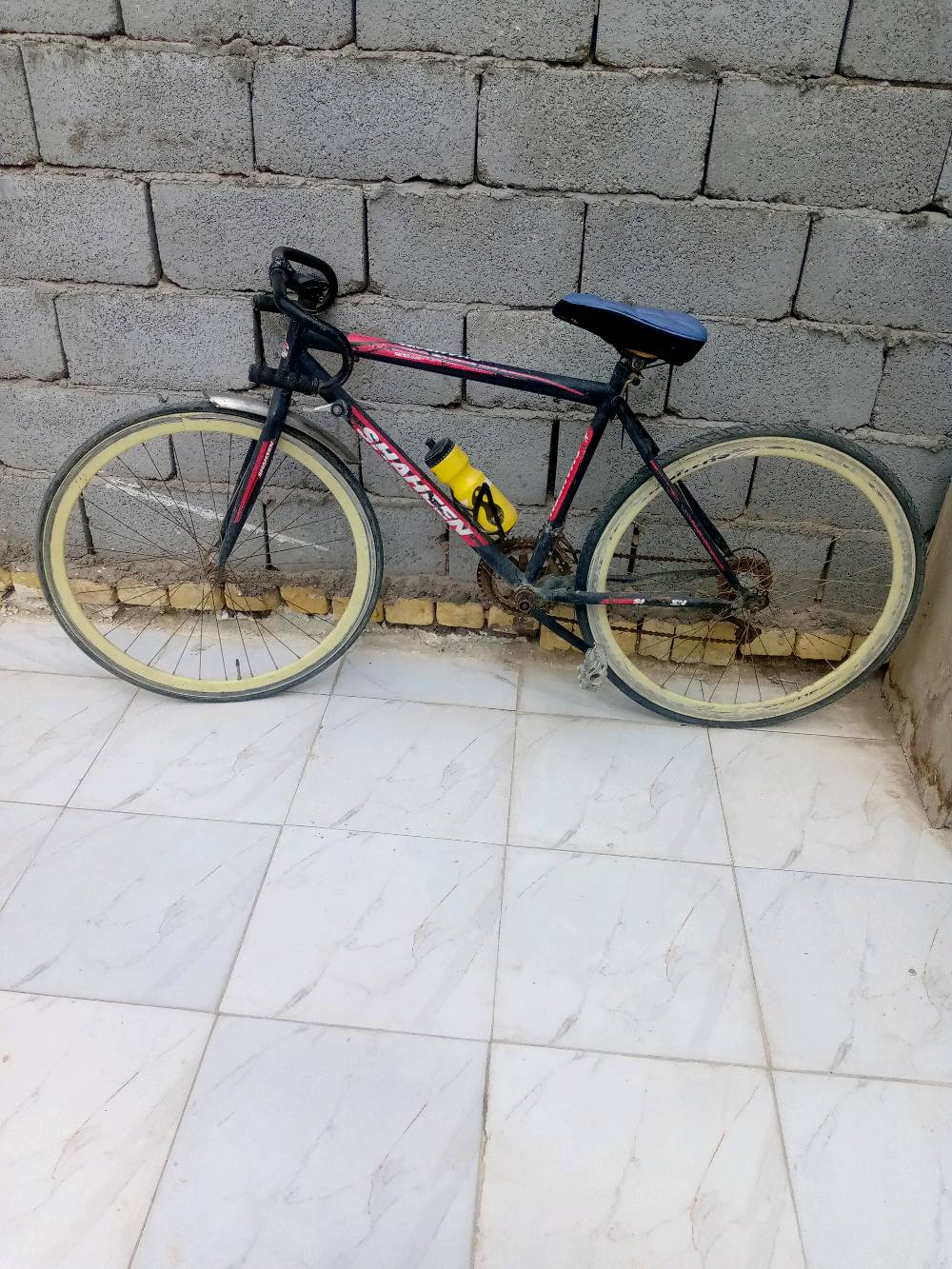 بايسكل سباقات 
للبيع 
ياباني
باله
ماركه شاهين 
باسكل نضيف 
عوزه نقوصات قليله 
السعر اخو البلاش كل هاي المواصفات  ب  
35وبي مجال للشراي  
العنوان الناصريه الشوفه يم صيطره المتروكه
