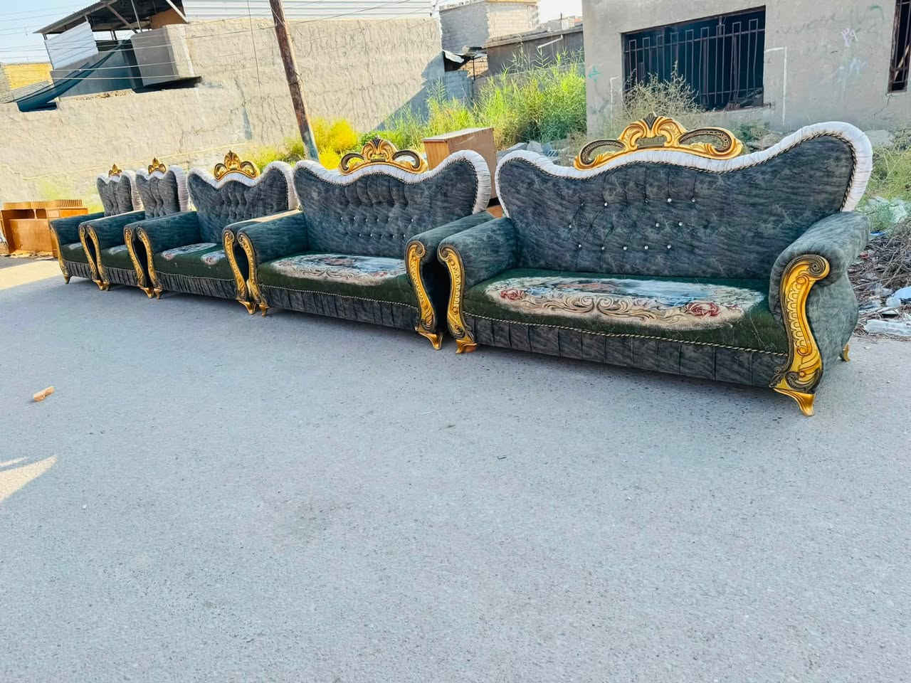 تخم جديد 10مابي ي ضرر السعر ٢٥٠ رقمي ***********
