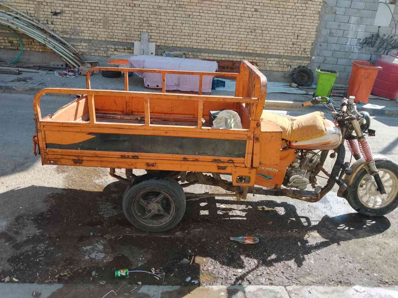 السلام عليكم ستوته امتيار البيع او مراوس ستوته اوراق
الستوته شغاله الركبه طاكه وملحومه المكينه برغي ما مفتوح ستوه حلوه المكان بصره الاتصال رقم: *********** 
السعر 850وبيه مجال

