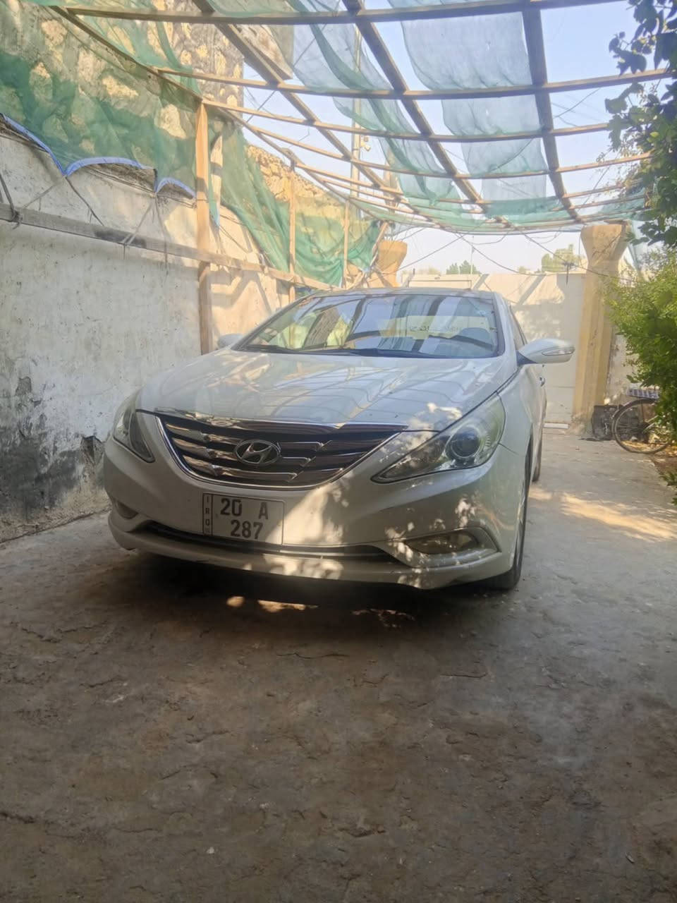 @إشارة 
سوناته موديل2011خليجيه رقم مميز محرك 2400 لون ابيض شاشه ذكيه جدا السيارة جاهزة بمعنى الكلمه حادثها جاملغ خلفي منضومه زنون تبريد ثلج بانورما امامية خلفيه سعرها مناسب 95وبيها مجال للشراي مكاني بابل اسكندرية ‏‪***********‬‏

