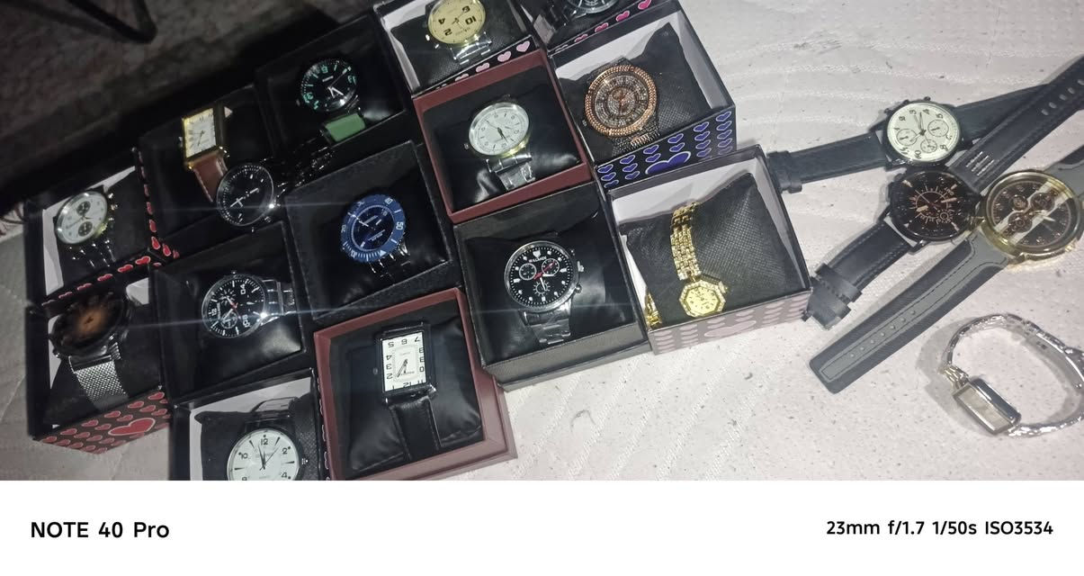 ساعات • ٢٧ قطعة • طقم ٨