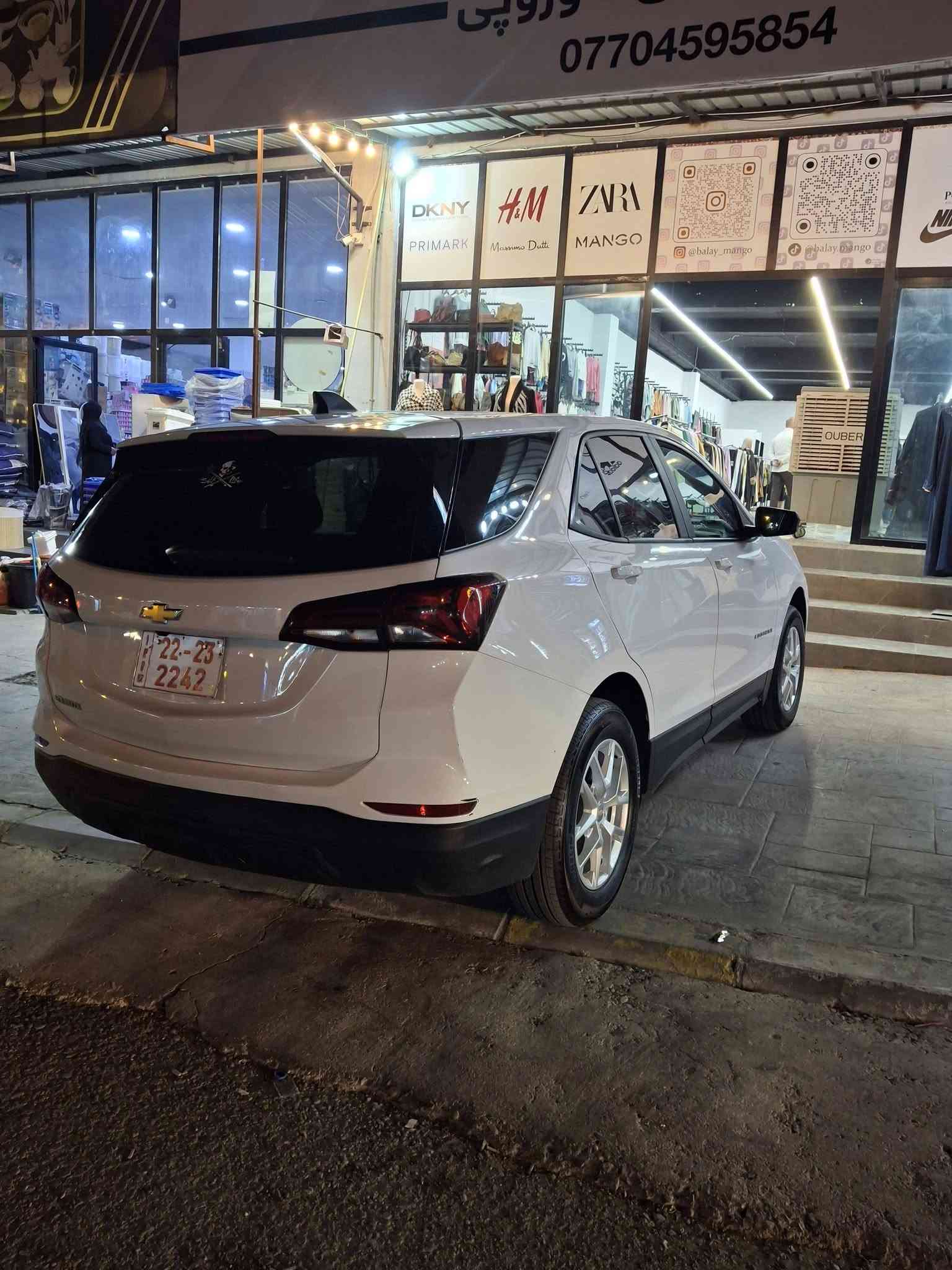 ايكونيكس • ٢٠٢٤ • بدون صبغ
