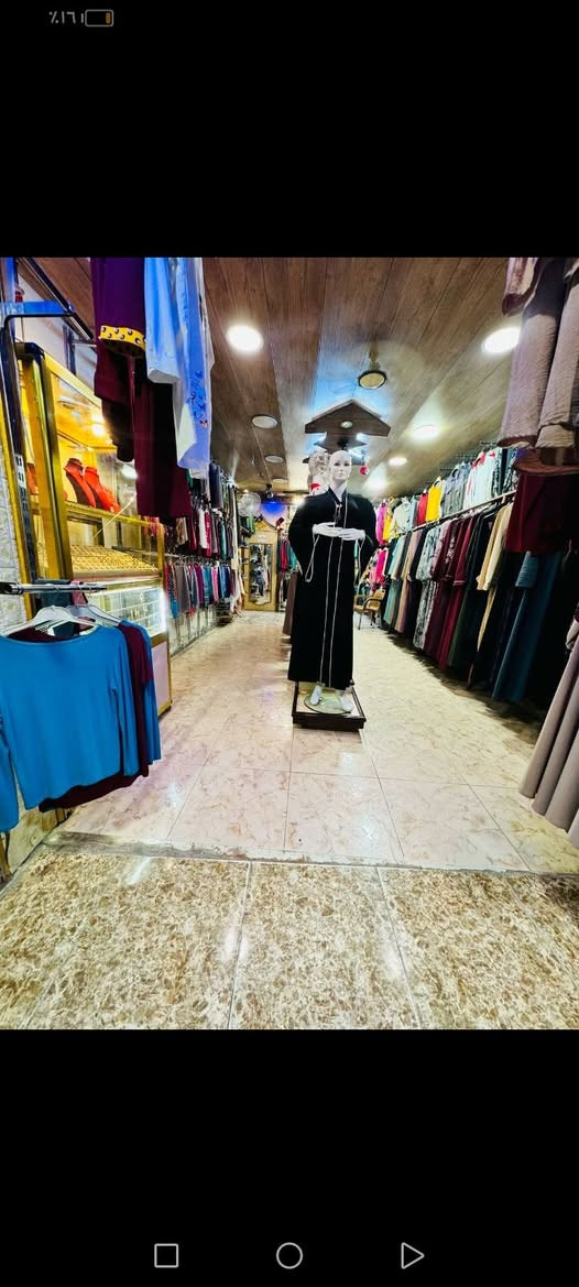 محل ملابس نسائي • بعقوبة سوق حي معلمين • موقع تجاري