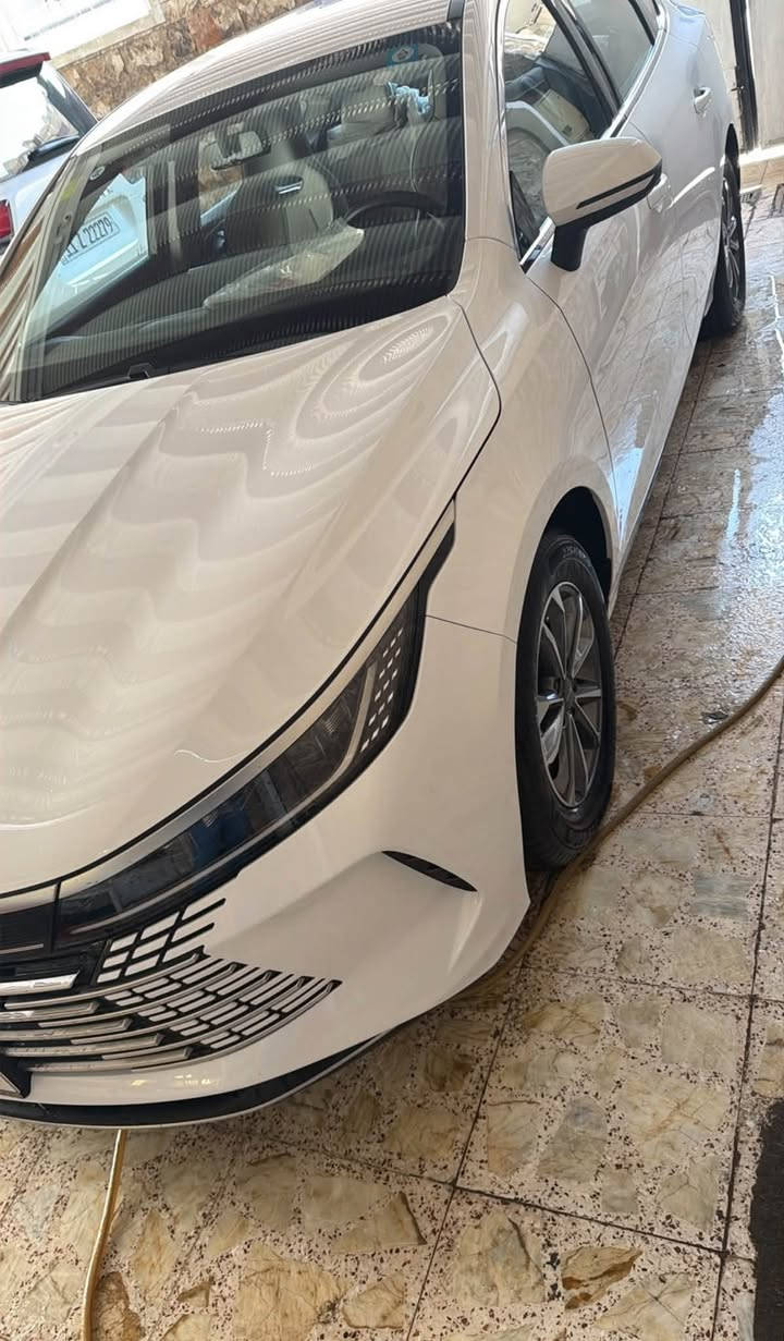 Vvvvcxx

السلام عليكم بيع فقط ونقدا 
دسترويل ٢٠٢٥ بسمي شخصيا بغداد ماشيه الف ونص تقريبا بعدها زيرو 
مكفوله سياره وبسني شخصيا بغداد دولي 
علق بتم يصلك سعر 
***********
