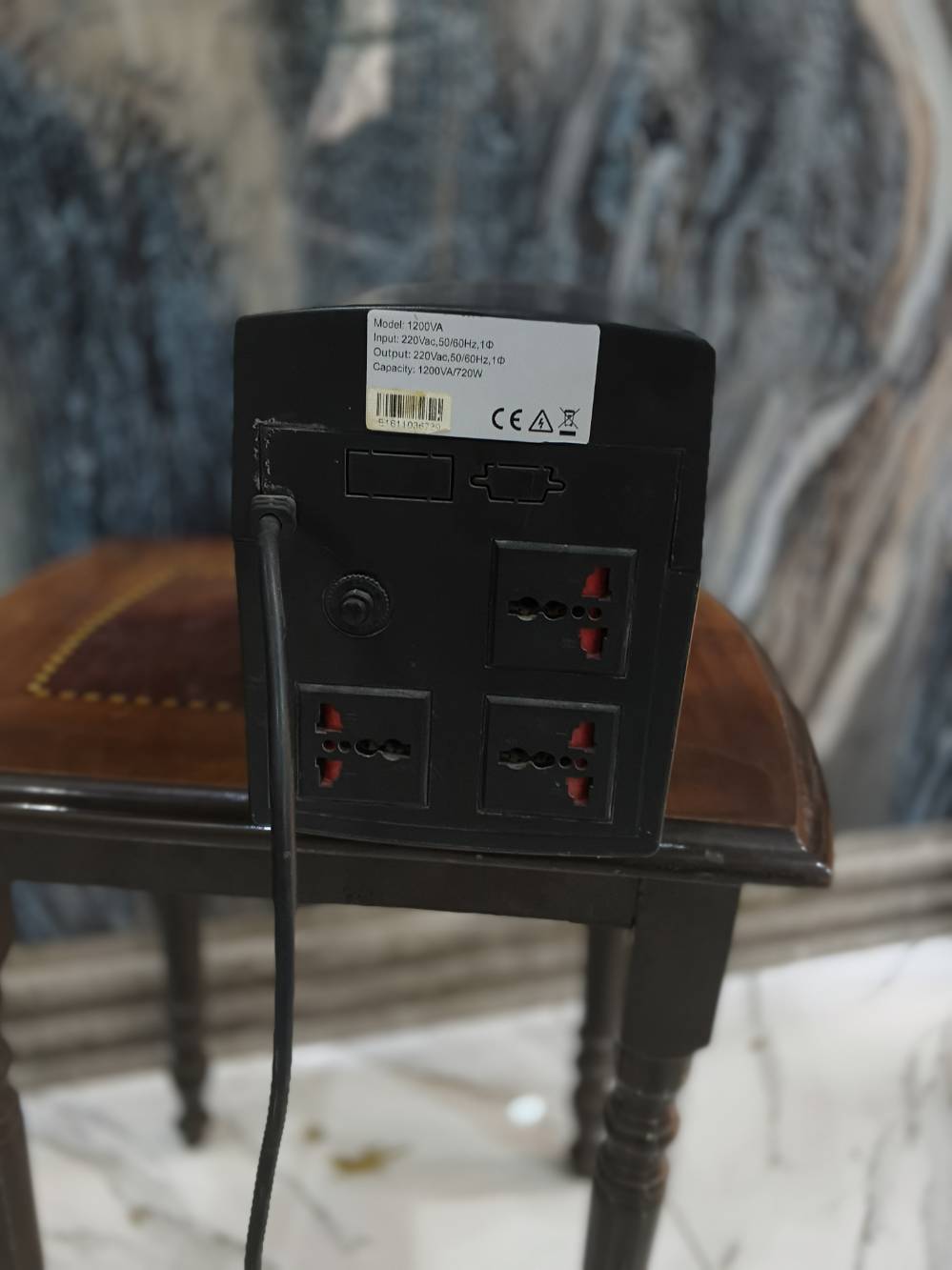 يو بي اس • 1200 و850 • يحتاج بطاريات