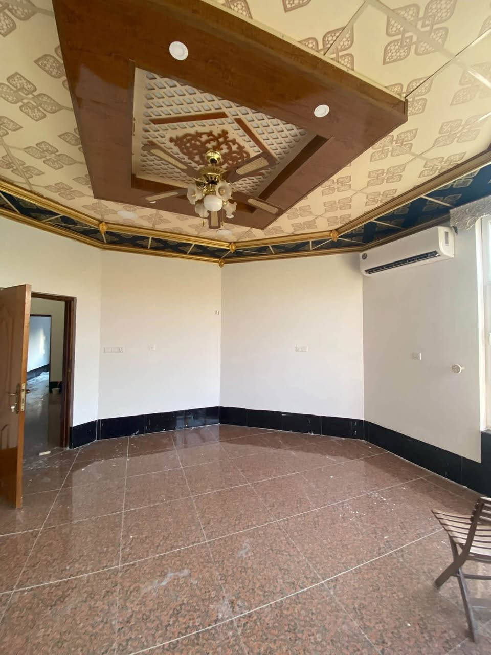 ديكورات الجبسن بورد والصبغ

السلام عليكم 

عمل جميع انواع الديكورات الداخليه بالجبسن بورد والسقف الثانوي وبديل الخشب وبديل الرخام وبديل الشيبورد 

وأصباغ المنازل والمحلات والشركات داخلي وخارجي 

للاستفسار الاتصال ***********

خبره منذ  ١٠ سنوات

