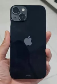 ايفون 13 عادي • ١٢٨ • بطارية ٨٩