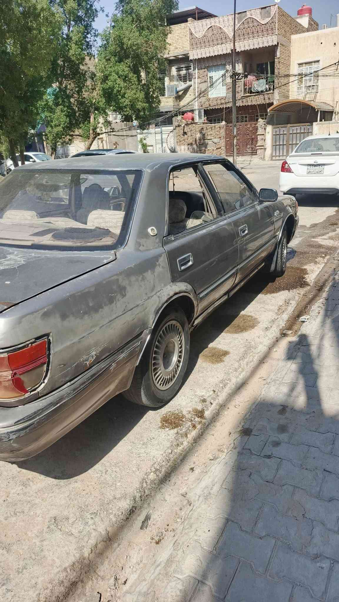 البيع هارتوب موديل ٩١ مكينه وكير كفل سياره كفل كصه ونقل والضربه القويه رقم نجف  غرفته جديده 
حديه نضيفه
 سياره بلاده ماعده بيه الجاملغ شوفت عيونك  تخم تاير مكينه وكير وكصه وضربه شرط 
السعر ٣٣وبيه مجال مكاني نجف 
***********

