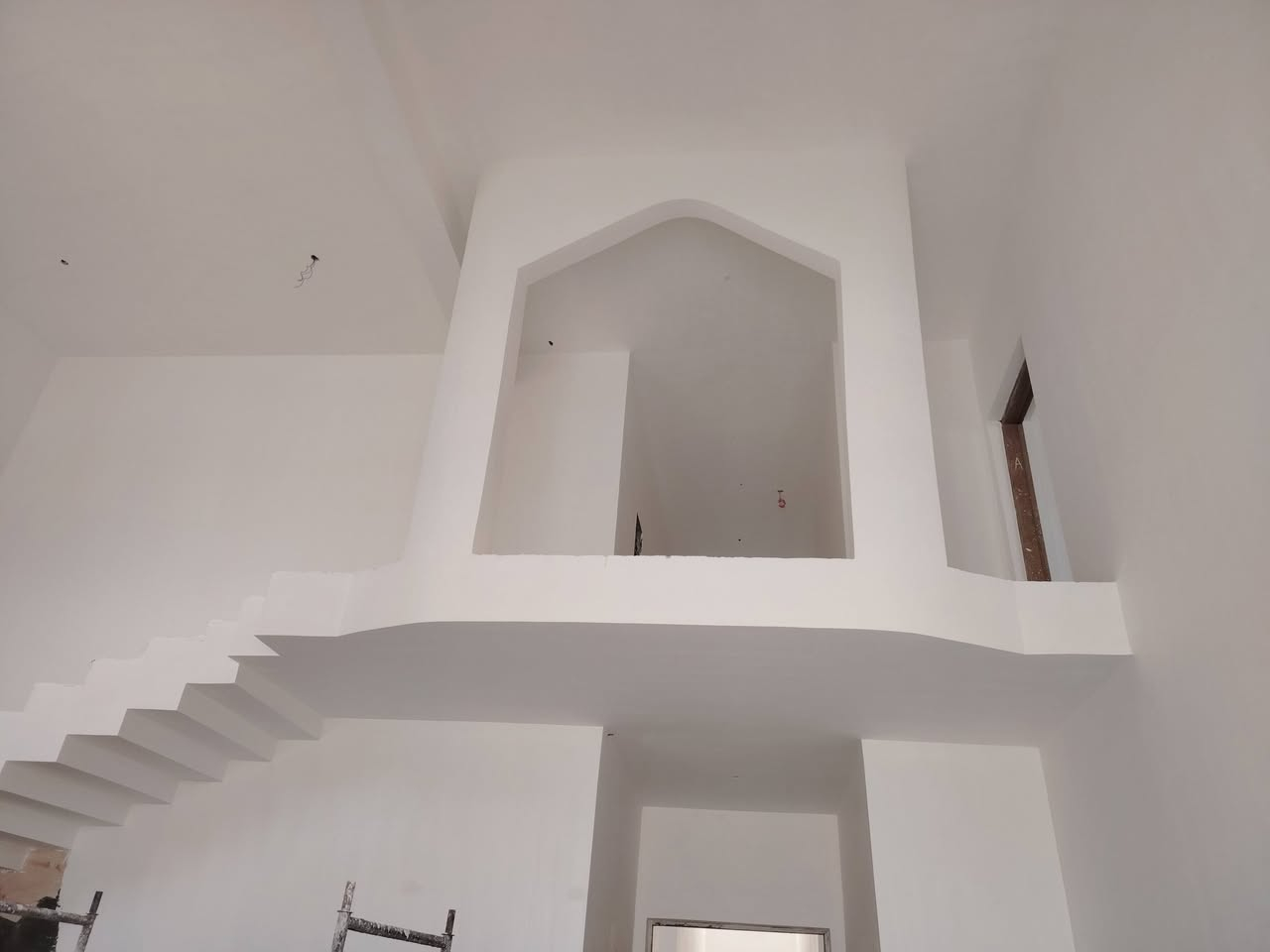 السلام عليكم
كادر لبخ متفرغ حاليا عملنا مركز فقط لبخ أسمنت وجص ومخمر درجة أولى ولبخ واجهات لتواصل ***********
