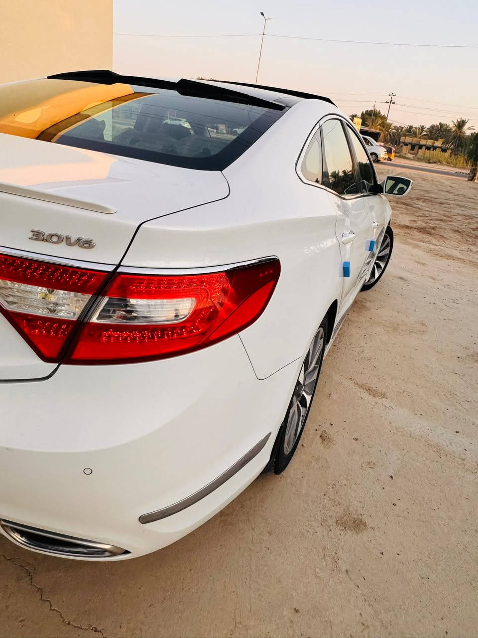 السلام عليكم  ..........
هونداي ازيره  خليجي موديل 2014 خليجي موصفات Vip فول الفول اعله فئه ...؟رقم بغداد بسمي جديد هزه وسنويه تحويل جديد  

شرط تحويل  ........

 مكينه 6 سلندر  كفاله  لا تنقيص ولا تبخير 

سياره كفاله عامه  شرط سونار سياره جاهزه من مكينه وكير وحداديه وتخم تاير تبريد غرفه جديده الف ماذب عليه  

سياره نضافته 💯 بل 💯 جكد ما توقع نضيفه وجاهزه 

موصفات السياره

بجم كله زنون  

بصمه ابواب وتشغيل 

بانوراما طكتين 

كشنات جلد 

تدفئه تبريد كشنات 

قطعتين تبريد 

تحكم كشنات منفصل بل ابواب 

شاشه كبيره بلادي 

تحكم  بيانو 

هند بريك  

برده خلفيه كهربائيه 

بردات جانبيه خلفيه 

مري شفط نظام ترحيب 

عنده تقرب ناره داخليه 

فتح صندوق ذكي 

تحكم جام اتو ......

لدات امامي خلفي وبلو جكتور لد .

لايت زنون عالي ناصي 

حساس امامي خلفي 

تحكم ستيرن كهربائي 

سترين كرهبائي + ذكي 

كشن ذكي 

نظام اصوات انفنتي 

نظام كامرات 

امامي وخلفي وداخلي 

لد مري جانبي 

اناره داخليه بلادي 

مري قلاب  

جرس بل 120 

حساس خلفي امامي 

يدات نيكل إشارات ترحيب جانبي .

دمام خلفي كولتي عالي 

دبل كزوو خلفي 

ويل كب 19 كرؤم......سعره 130

سياره جديده   مكان سياره بابل 

اتصال ***********

واتس ***********

