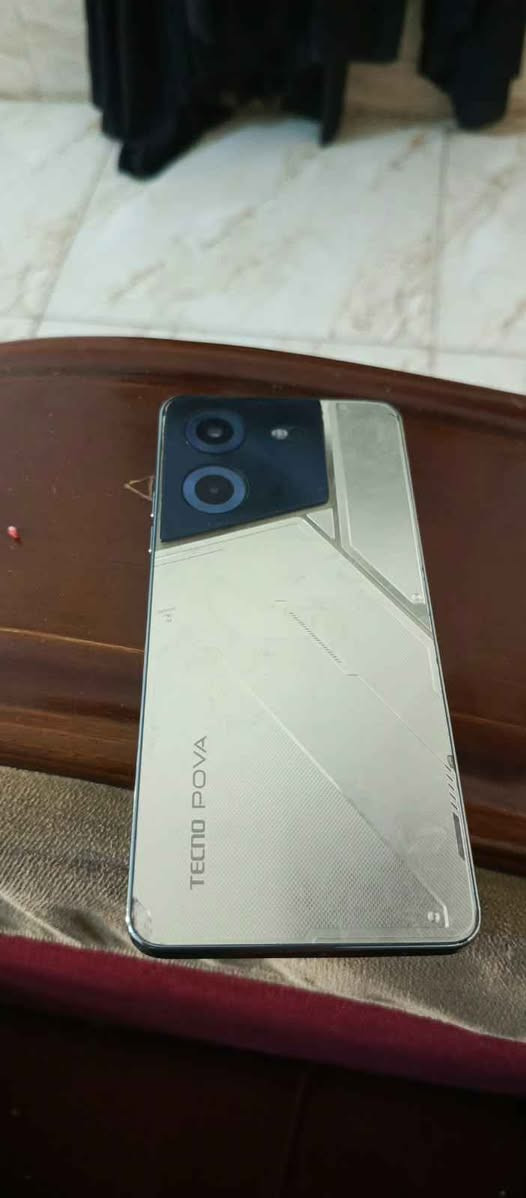 تكنو بوفا 5 جهاز نضيف بس بي فطر بلشاشه ركز بلصوره وشوفه ذاكره 128 عشوائيه 16 مكاني بحي العسكري قفله من الاخير 90
*********** بي واتساب ديوانية, القادسية
