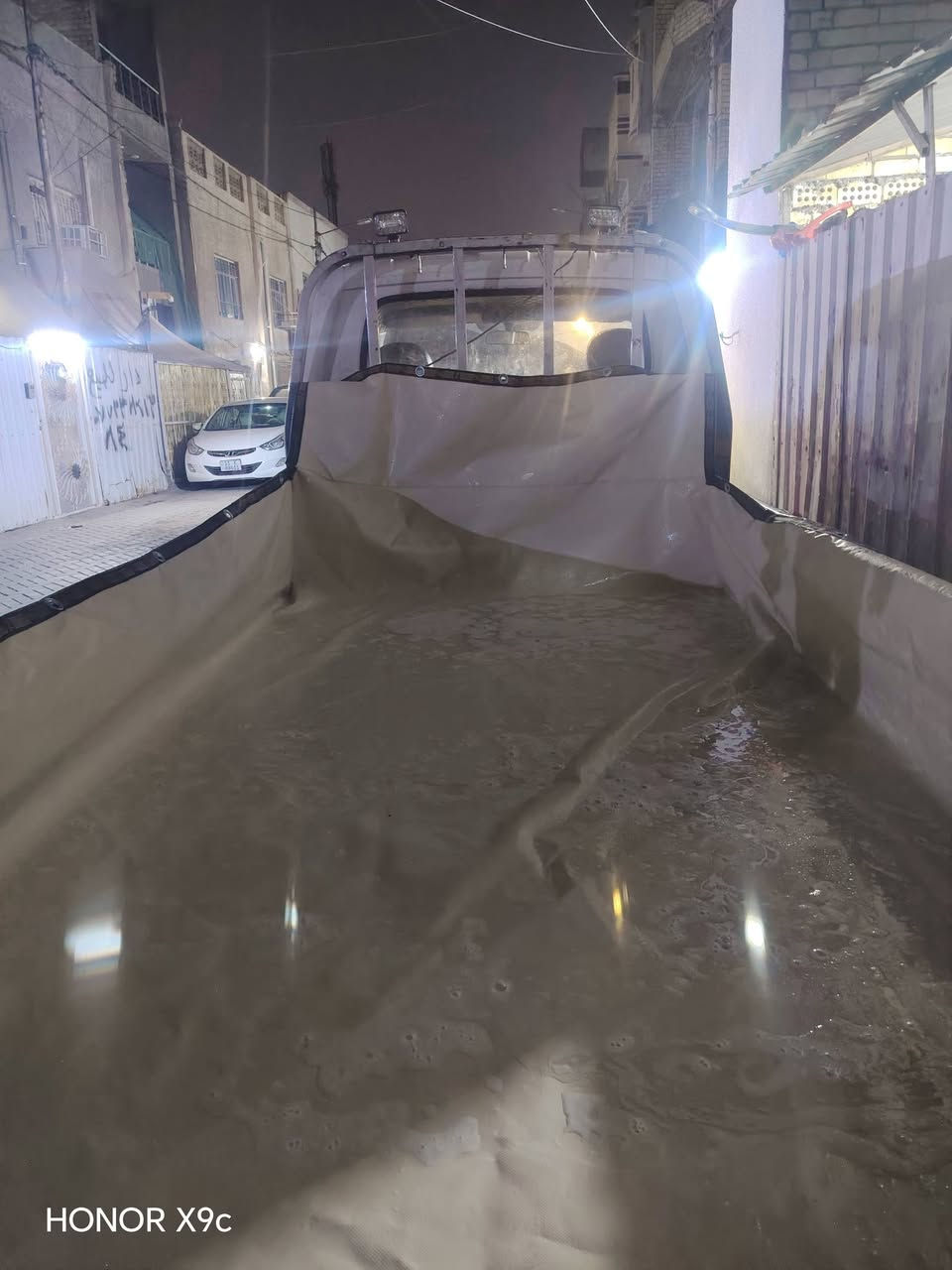 جادر جديد وروبت جديد مامستعملات
 مال  كيه فحل مال ساجه
سعره 175
مكاني بغداد المدينة
***********

نص مكتوب في الصور:
- HONOR X9c