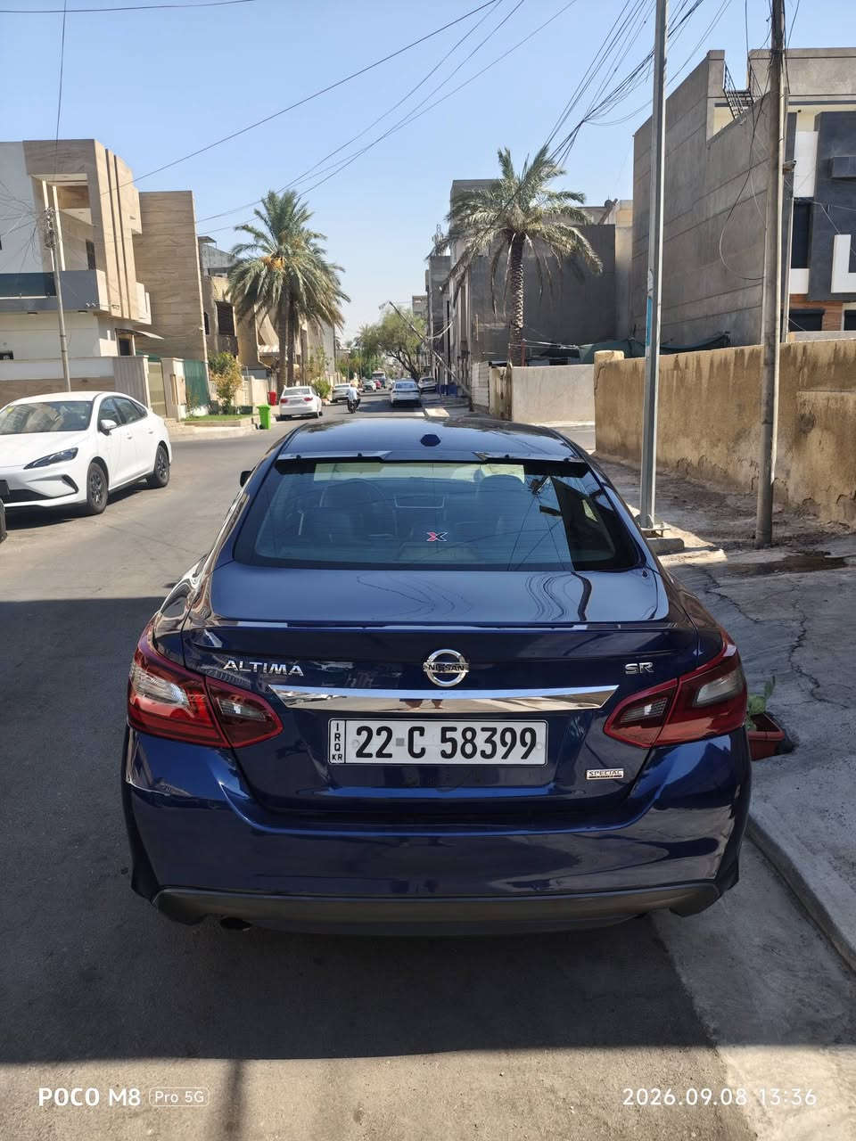 نيسان اللتما 2018 
sr SPECIAL EDITION نسخة خاصة
حادث السيارة: ربع البنيد وطخات بسطيه 
ماشية 220 الف كيلو 
المحرك: 4 سلندر2500
المواصفات:
• بصمه وتشغيل عن بعد
• بصمه ابواب 
• شاشة بلاديه  وتدعم  Android Autoو carplay
• كامره دواره خلفية
• ويل 18
• كشن سايق كهرباء 
•6وضعيات قيادة 
• تدفئة كشنات
• مود سبورت
• شفتات سرعة
• كشنات جلد ومقاعد رياضية
•سستم صوت

وضع السيارة حاليا :
•المحرك جيد جدا 
•الكير جيد جدا 
•تبريد ثلج
•تخم تايرات جديد 
•بولش وتكحيل بتاريخ ٩/٨
•دهن مبدل قبل اسبوع 
•شكو قطعة بالسياره مبدلة جديده والقديمة موجودة 
•فقط تحتاج ادامه للمحرك 
•سيارة مناقصة اي شي 
 •رقم جديد وسنوية جديده 
***********
***********

السعر ١١٨ ورقه وبيه مجال بسيط
